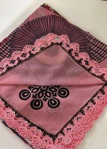 Dantel Kenarlı Parlak Mavi Kadın tülbent el işi çeyizlik - Görsel 6