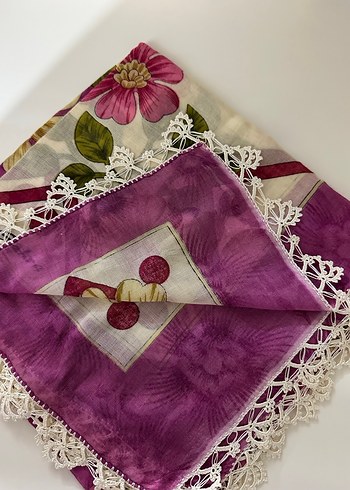 Dantel Kenarlı Parlak Mavi Kadın tülbent el işi çeyizlik - Görsel 4