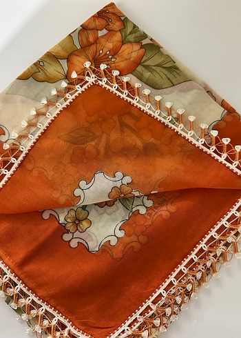 Dantel Kenarlı Parlak Mavi Kadın tülbent el işi çeyizlik - Görsel 7