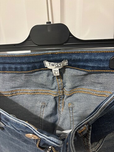 Zara Twist jean