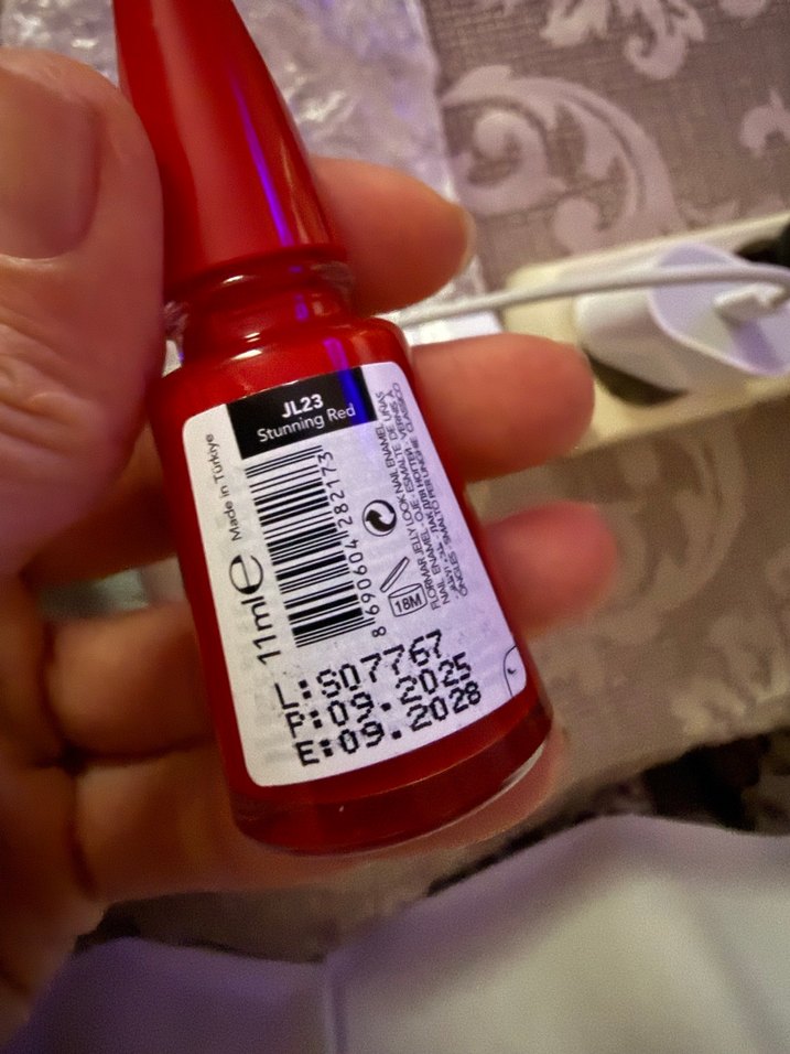 Flormar Jelly Look Kırmızı Oje - Görsel 4