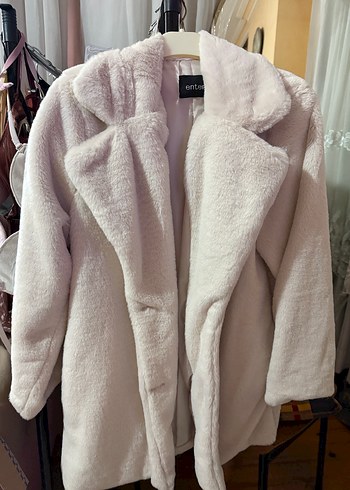 zara 40