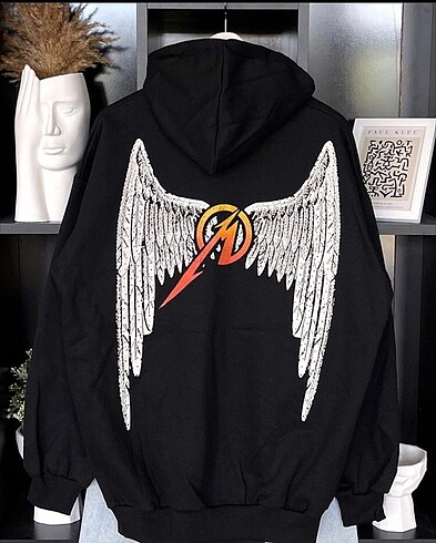 Diğer Bershka model metallica sweatshirt