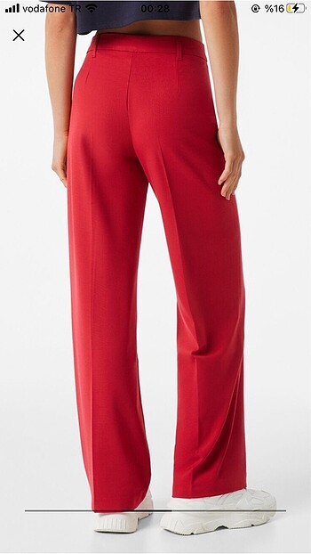 s Beden kırmızı Renk Bershka wide leg pantolon