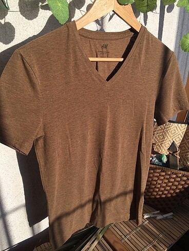 xs Beden kahverengi Renk H&m kahve v yaka tişört