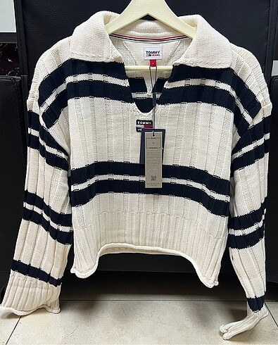 Tommy hilfiger kazak