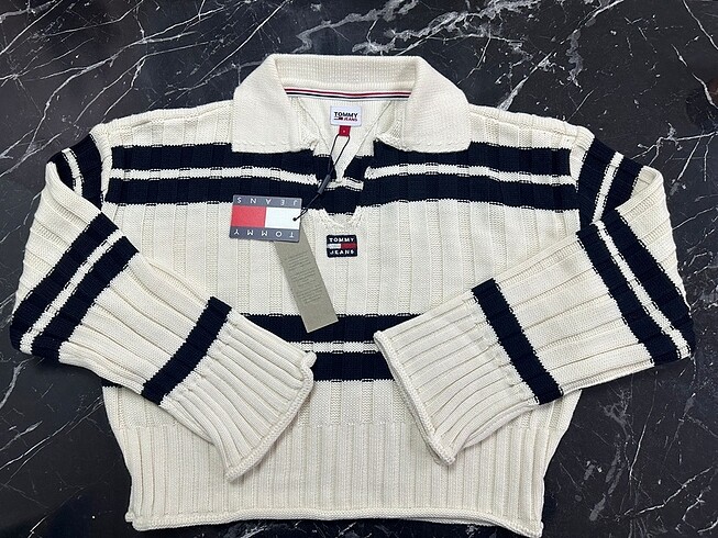 Tommy hilfiger kazak