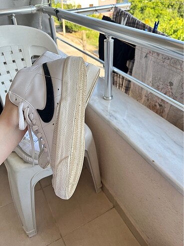 38 Beden beyaz Renk Nike ayakkabı