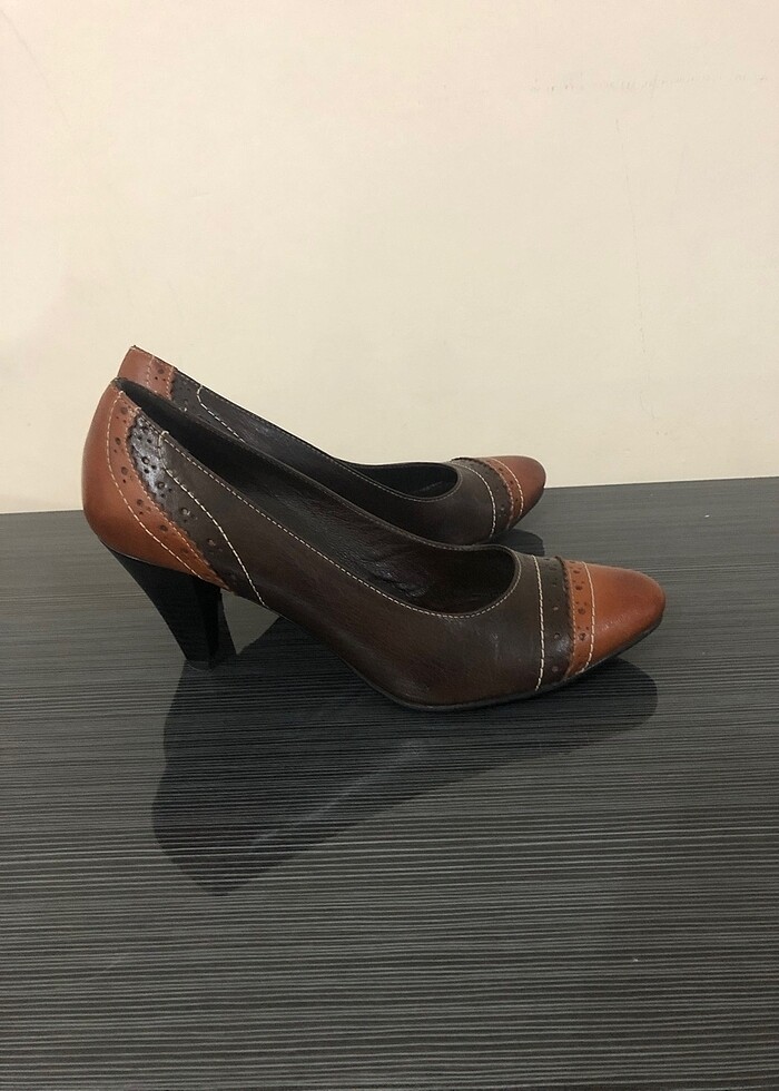 Temiz topuklu ayakkabı - Görsel 4