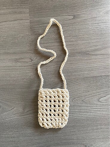 Ekru telefon çantası
