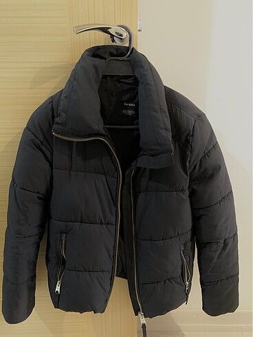 Bershka siyah mont