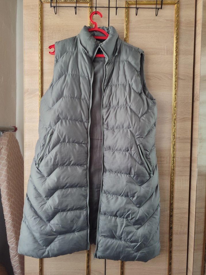 Gri Uzun Kollu Yelek, Yüksek Yakalı, Pilili - Görsel 2