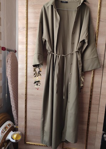 Kadın Bej Uzun Kemerli Elbise - Görsel 4