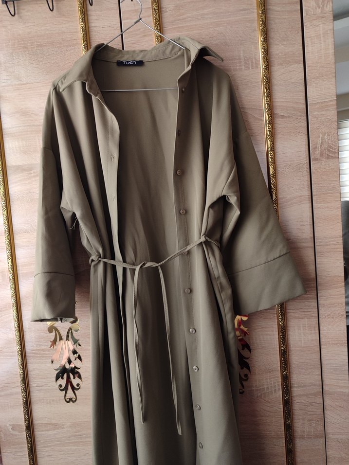 Kadın Bej Uzun Kemerli Elbise - Görsel 2