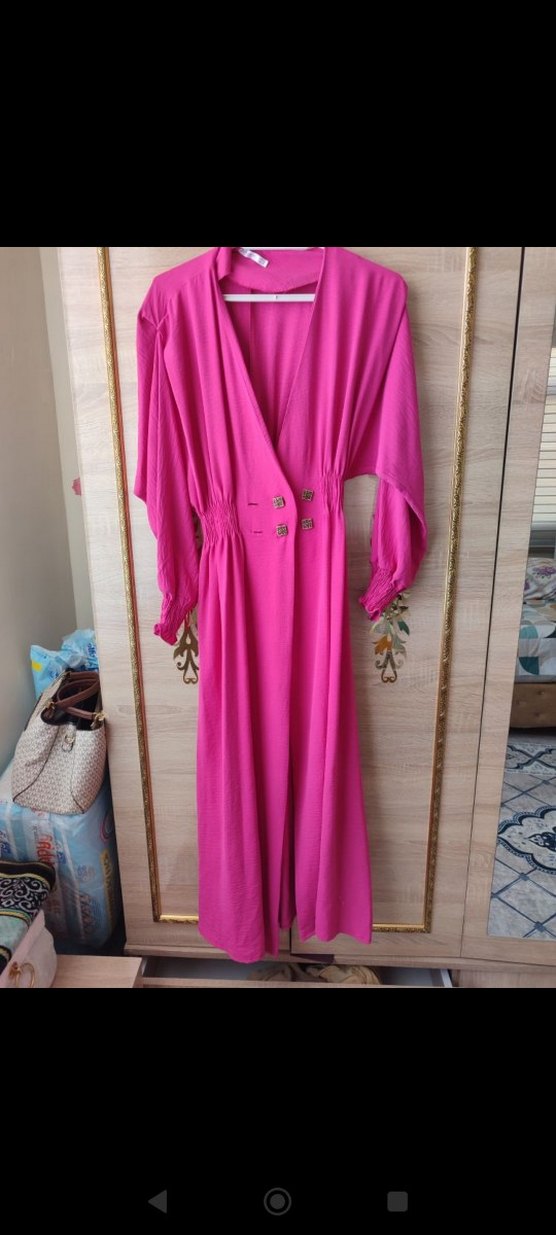 Pembe Uzun V Yaka Kemerli Elbise - Görsel 2