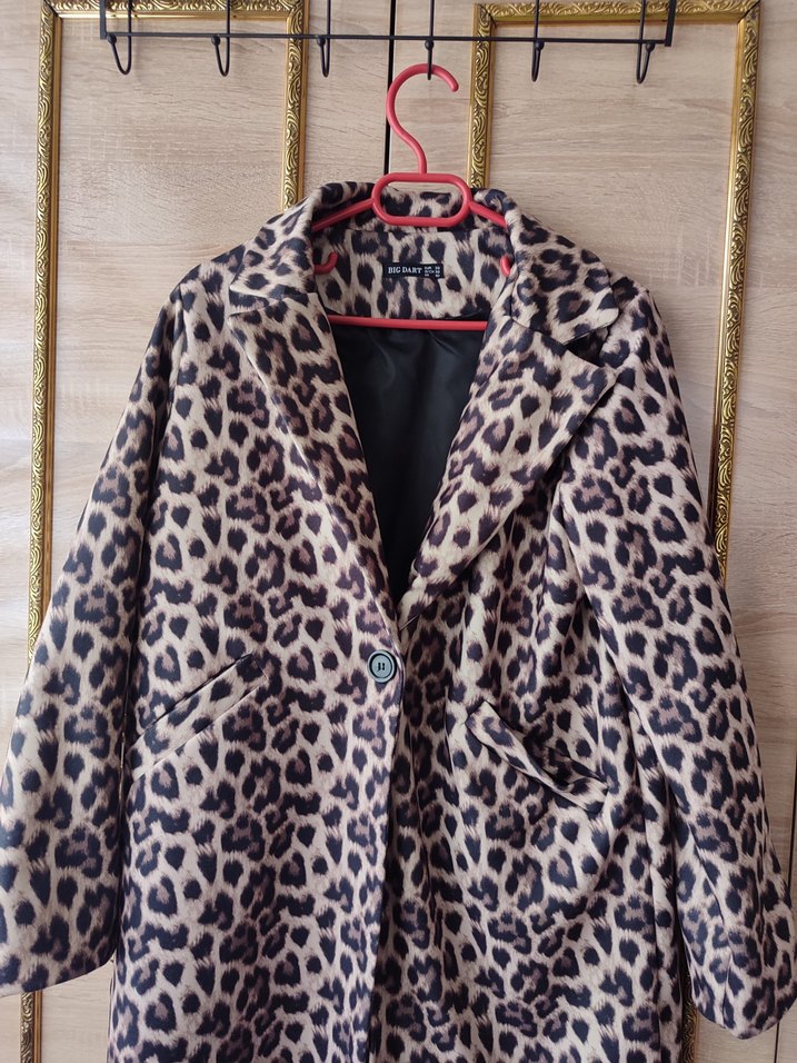 Leopar Desenli Uzun Kadın Palto - Görsel 3