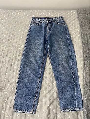 Bershka MomJean