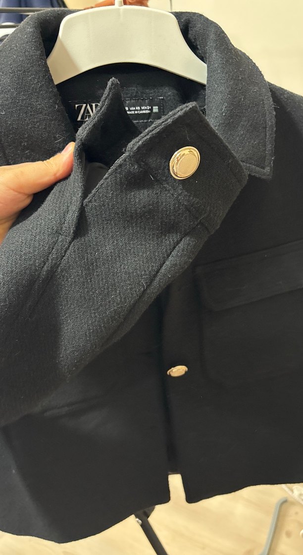 Zara Siyah Mini Kadın Kaban - Görsel 3