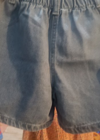 Kız Çocuk Gri Baskılı Kot Şort - Görsel 2