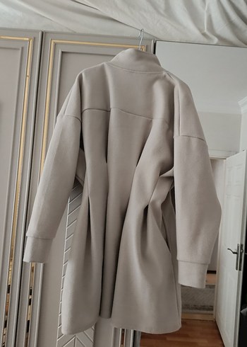 Bej Midi Kadın Fermuarlı Yüksek Yakalı Kaban - Görsel 2