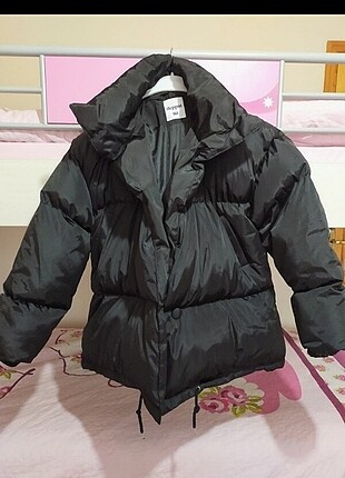 siyah şişme mont