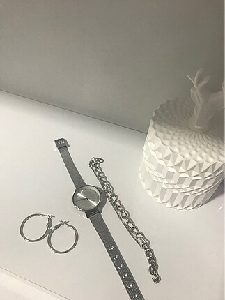 Küpe saat bileklik set