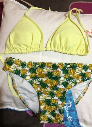 ananaslı bikini