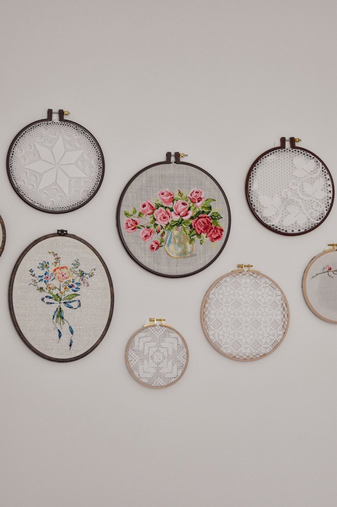 Gül Desenli kaneviçe tablo - Görsel 3