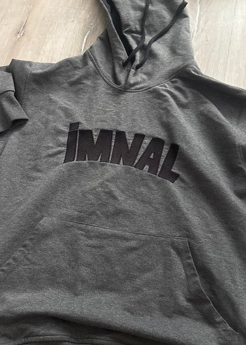 Gri Kapüşonlu Rahat Kesim Sweatshirt İzmit muallim Naci Anadolu