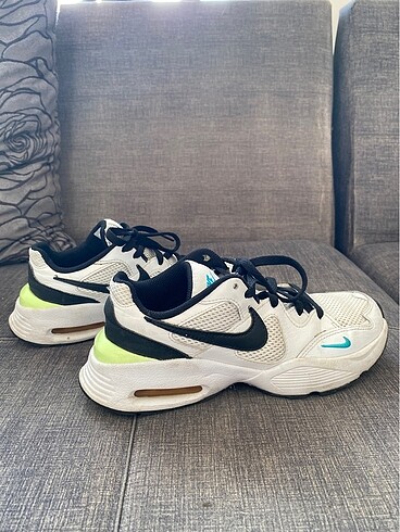 Nike Ayakkabı