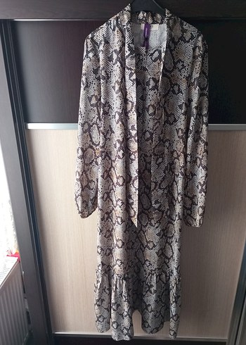 Yılan Desenli Kadın Uzun Kollu Uzun Boy Sabahlık - Görsel 2