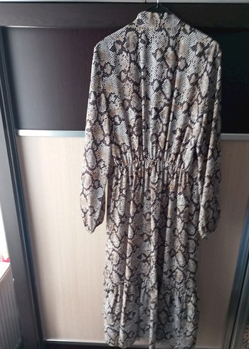 Yılan Desenli Kadın Uzun Kollu Uzun Boy Sabahlık - Görsel 4