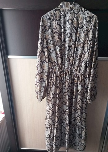 Yılan Desenli Kadın Uzun Kollu Uzun Boy Sabahlık - Görsel 3