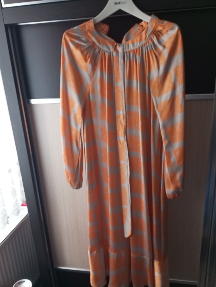 Turuncu Gri Batik Desenli Uzun Kadın Elbise - Görsel 2