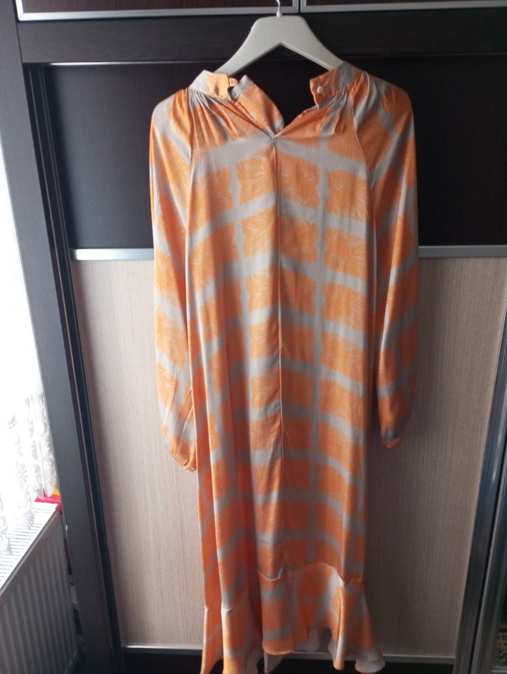 Turuncu Gri Batik Desenli Uzun Kadın Elbise - Görsel 3