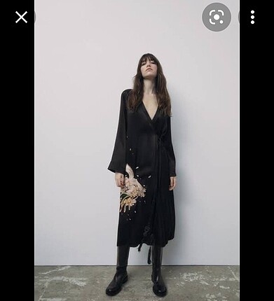 Zara işlemeli kimono