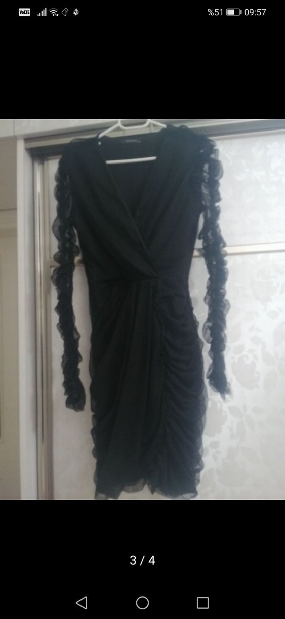 Uzun Kollu Siyah Gotik Fırfırlı Elbise - Görsel 3