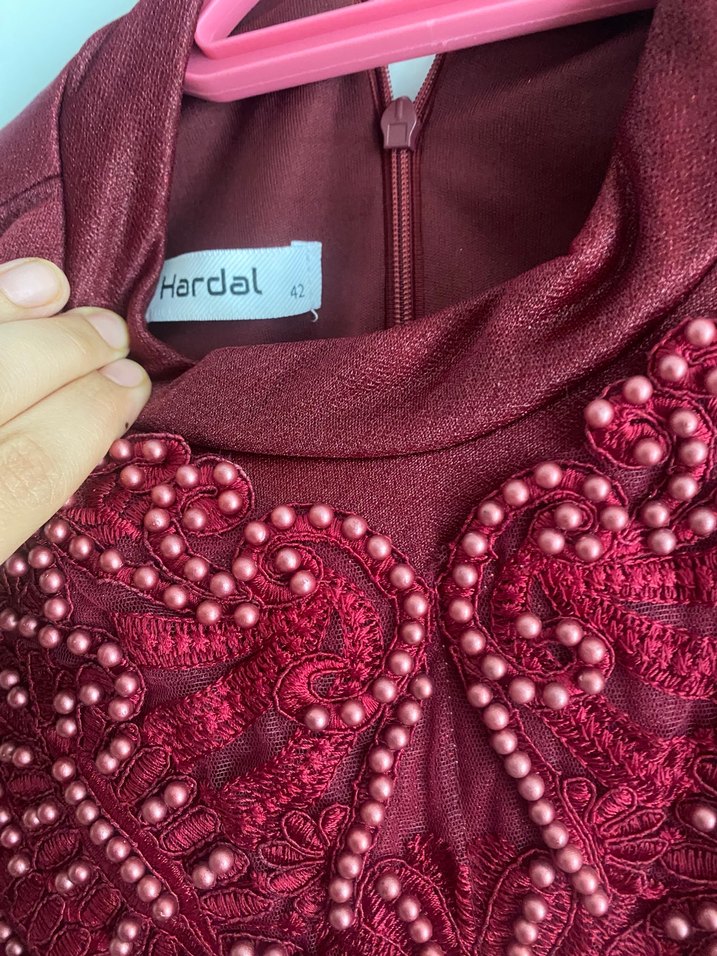 Bordo İşlemeli Uzun Kollu Henna Elbise - Görsel 3