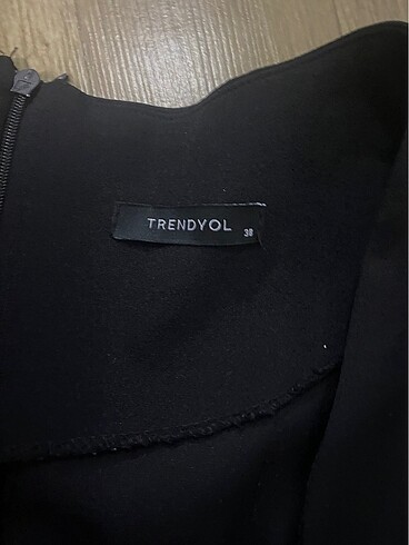 Trendyol & Milla Elbise