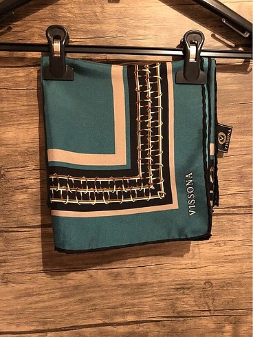 Vıssona Twill İpek Eşarp & Sade twill ipek eşarp
