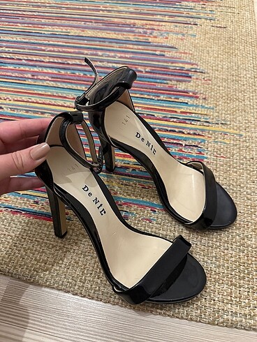 Zara Topuklu ayakkabı