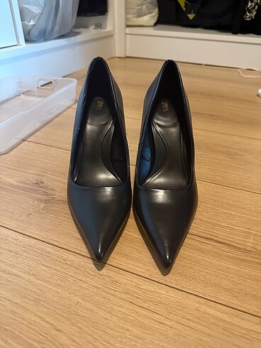 Zara Stiletto 40 numara