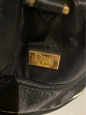 Beden siyah Renk Dior Makyaj Çantası