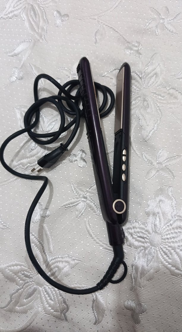 Siyah Fakir Saç Düzleştirici - Görsel 3