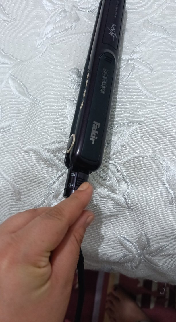 Siyah Fakir Saç Düzleştirici - Görsel 5