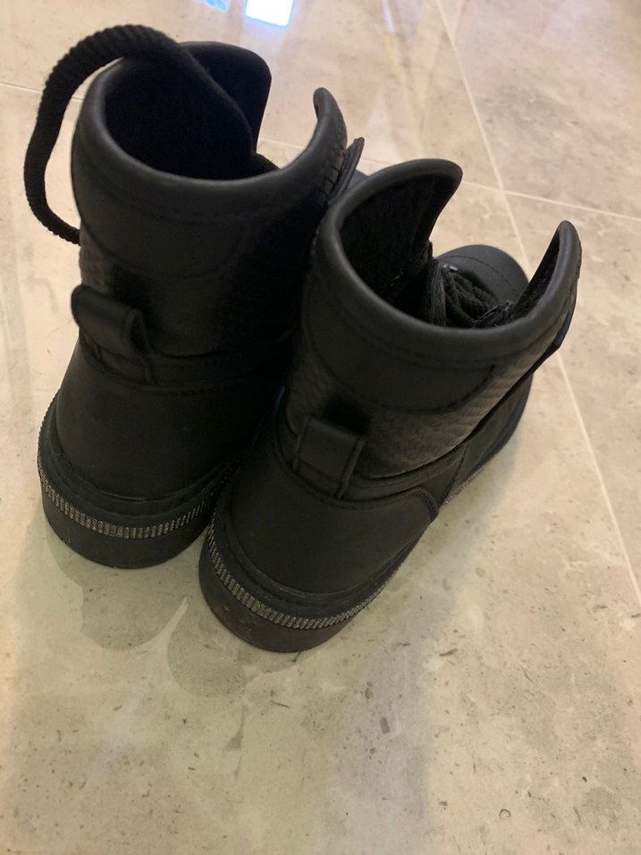 KADIN BOT - Görsel 3