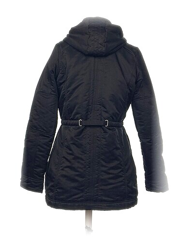 40 Beden Adidas Mont %70 İndirimli.