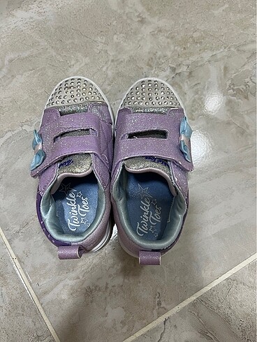 25 Beden çeşitli Renk Skechers kız çocuk ayakkabısı