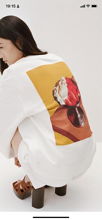 Zara Sweatshirt