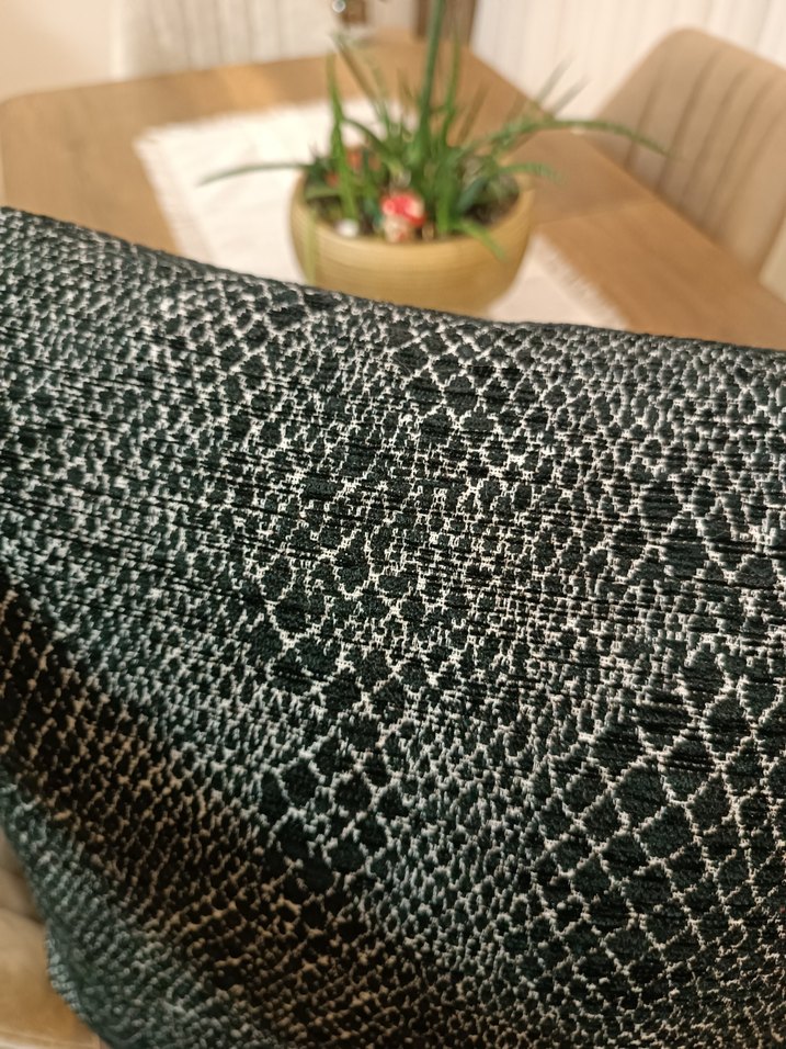 Gri Yılan Desenli Modern Dekoratif Yastık - Görsel 2